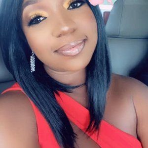 Meet your Posher, Crystale